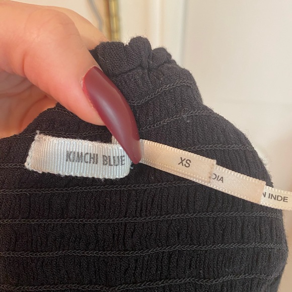 Black Long sleeve off the shoulder crop top - Picture 3 of 3